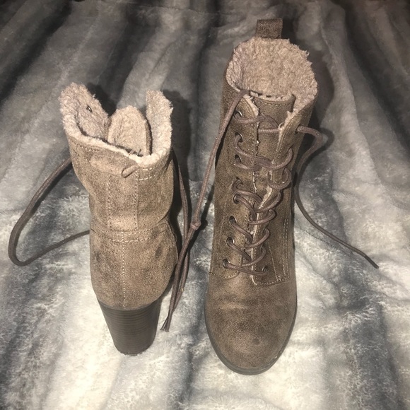 brown bootie heels - Picture 2 of 3